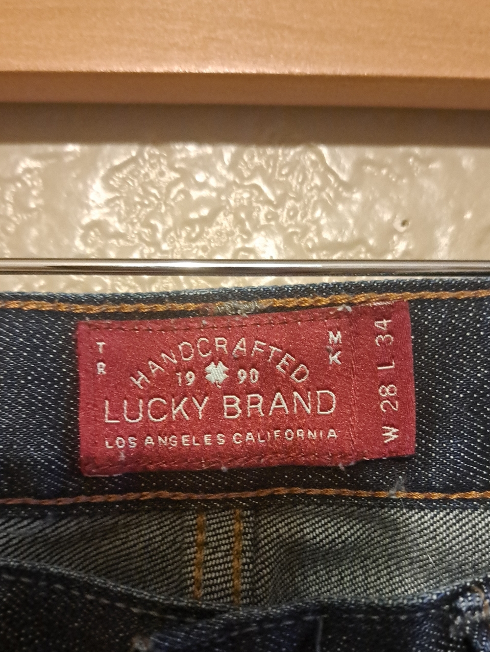 Lucky Brand Women's Slim Straight Dark Indigo Jeans. Size 28. - Picture 3 of 12